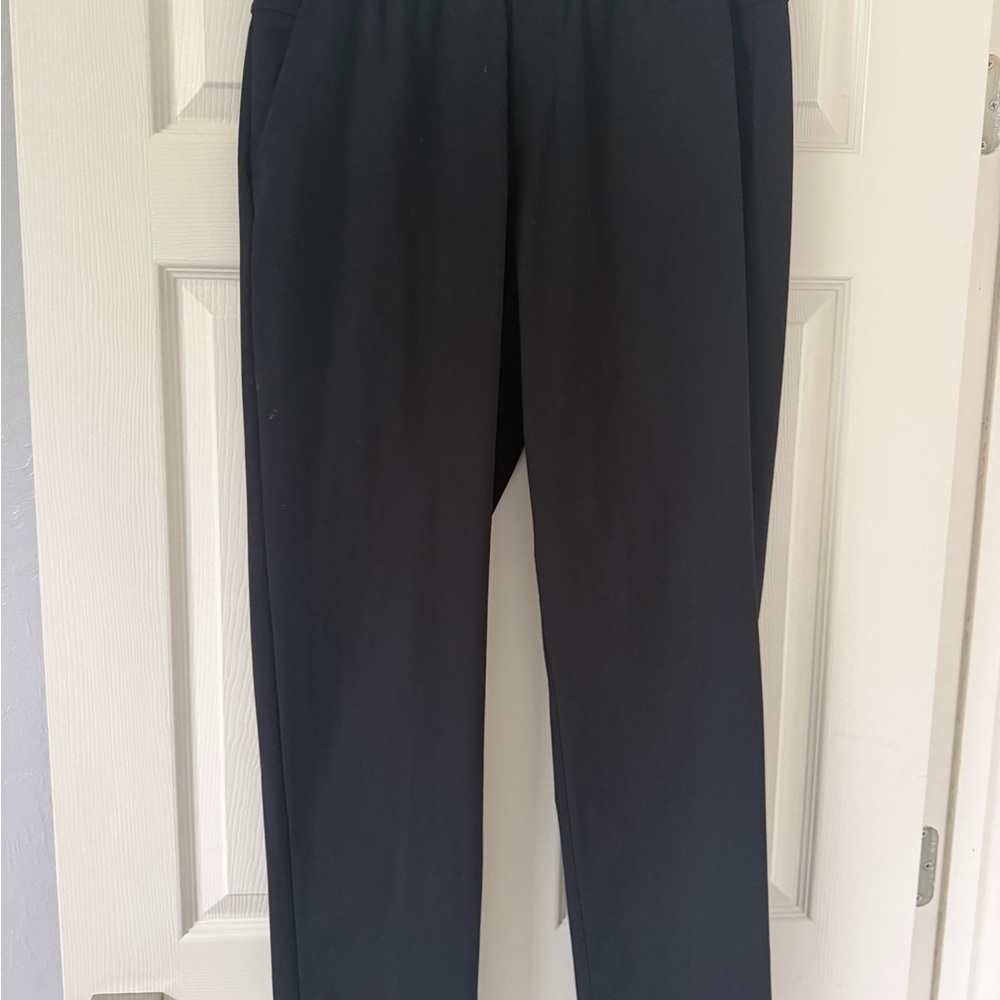lululemon athletica Men's Black Jogger Dress Pants